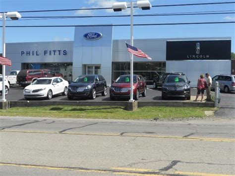 Phil Fitts Ford in New castle, PA .